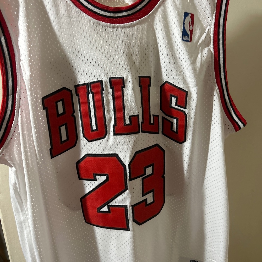 Men's Chicago Bulls Michael Jordan Mitchell & Ness White 1997/98 Hardwood Classi